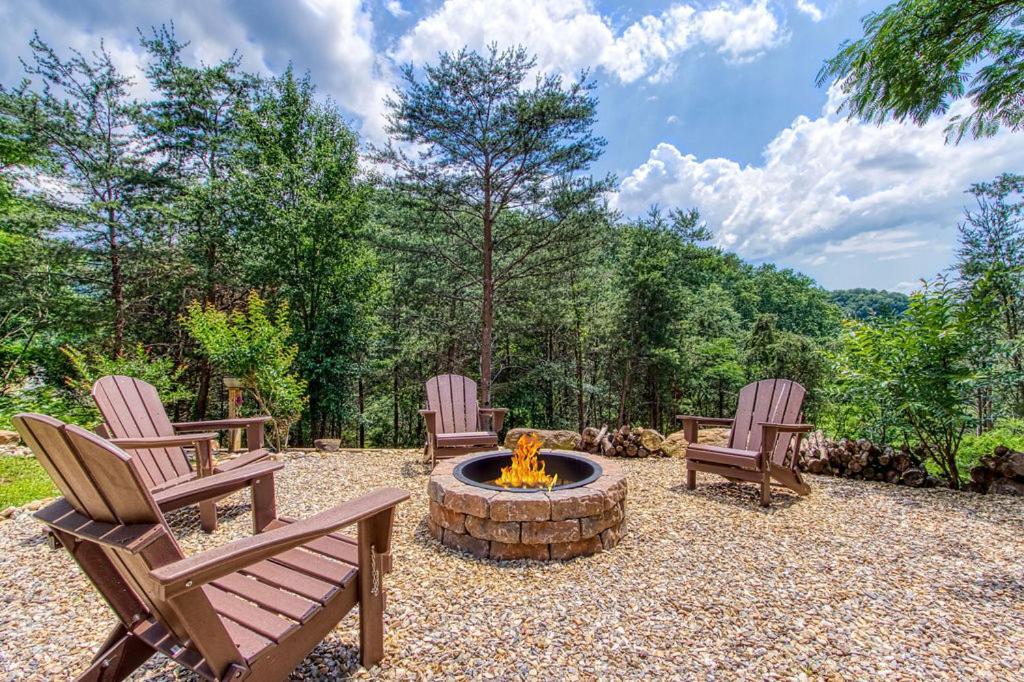 Tranquility Hollow, Indoor Pool, Game Room, 1089 Free Tickets Each Paid Day, Dollywood And More! Sevierville Exteriér fotografie
